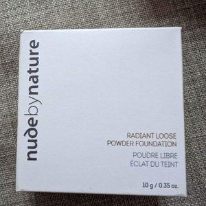 Brand new- Nude By Nature powder foundation in class beige